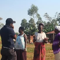 Life in Ugunja & Sidindi. Dan Moen Nyibule with residents, youth, and families across Siaya County.