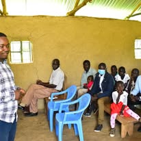 Life in Ugunja & Sidindi. Dan Moen Nyibule with residents, youth, and families across Siaya County.