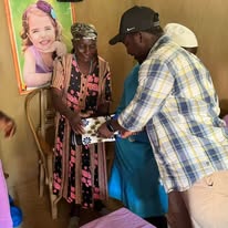 Life in Ugunja & Sidindi. Dan Moen Nyibule with residents, youth, and families across Siaya County.