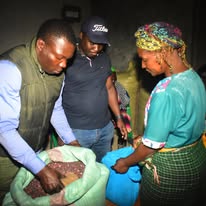 Life in Ugunja & Sidindi. Dan Moen Nyibule with residents, youth, and families across Siaya County.